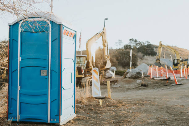 Best Luxury portable toilet rental  in Willows, CA